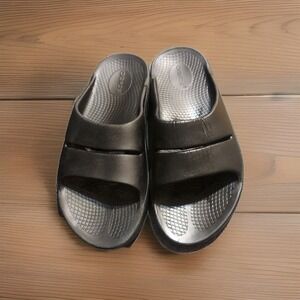 OOFOS OOahh Sport Flex Slide Recovery Sandals Black Womens 8 Mens 6 Waterproof